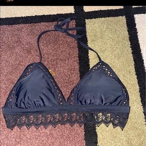 Target size L bikini top